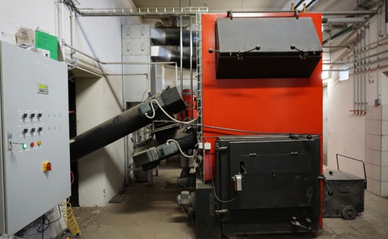 https://www.tm-feuerungsanlagen.at/data/image/thumpnail/image.php?image=246/tm_feuerungsanlagen_at_biomasse_heizung_article_4559_0.jpg&width=768