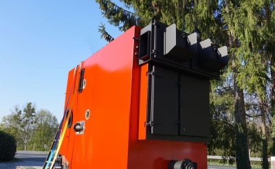 https://www.tm-feuerungsanlagen.at/data/image/thumpnail/image.php?image=246/tm_feuerungsanlagen_at_biomasse_heizung_article_4626_0.jpg&width=400